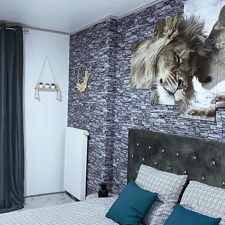 Relax & Chill Apartment Sevran Bagian luar foto