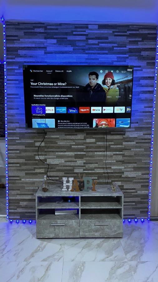 Relax & Chill Apartment Sevran Bagian luar foto